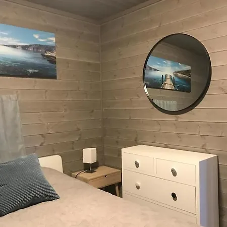 Private Newly Built Waterfront Cabin In Lofoten Leknes