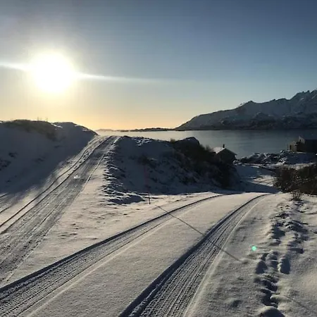 Tatil Evi Private Newly Built Waterfront Cabin In Lofoten